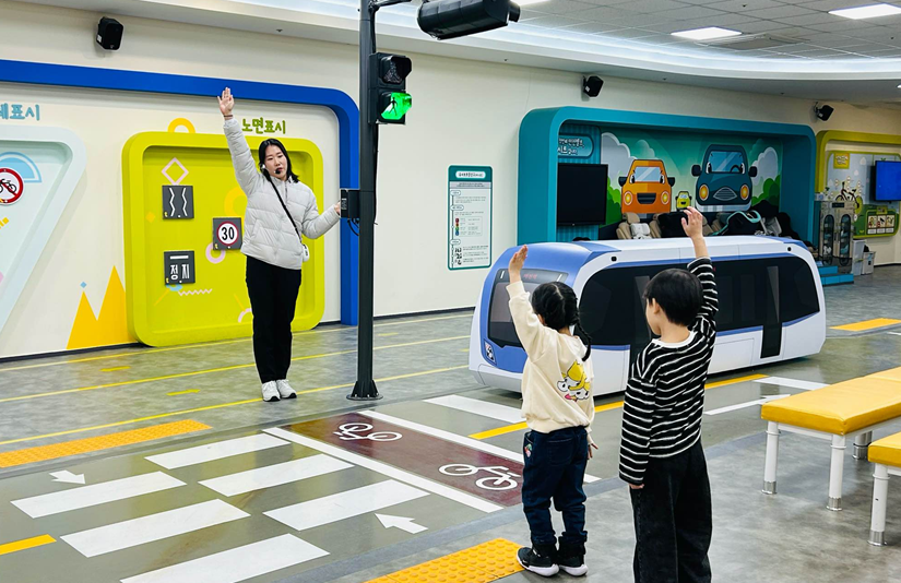 서울시, 위례선 노면전차 맞춤형 캠패...