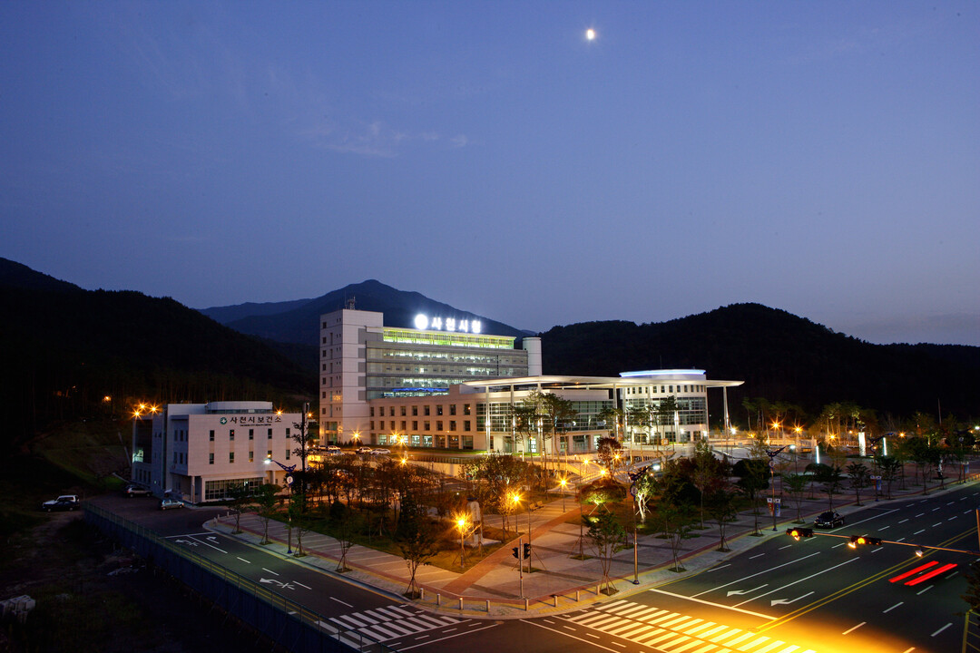 [사천시] 정대웅·박동식 ‘연대’에 ...